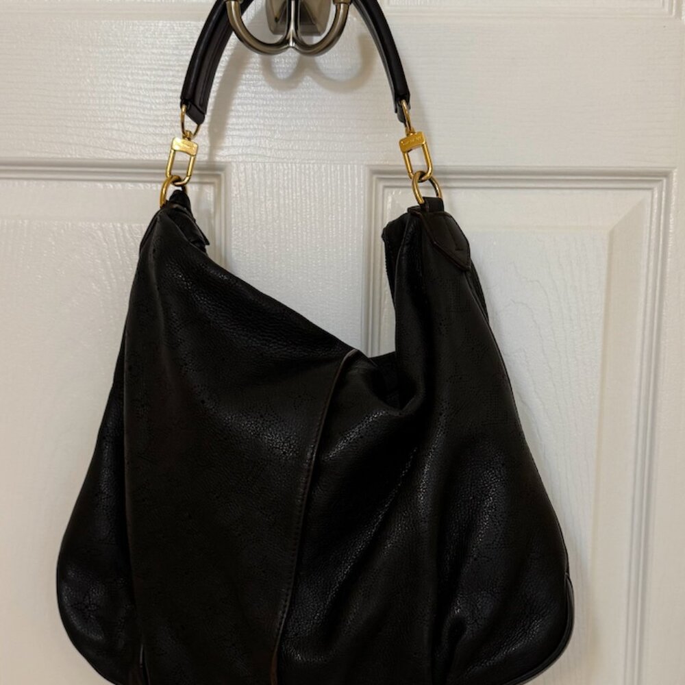 LOUIS VUITTON Mahina Selene Hobo bag